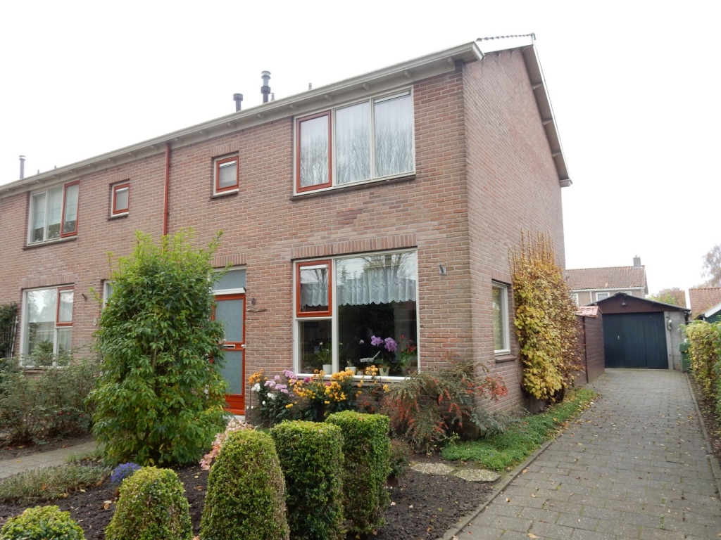 Albertine Agnesstraat 6, 9076 DE Sint Annaparochie, Nederland