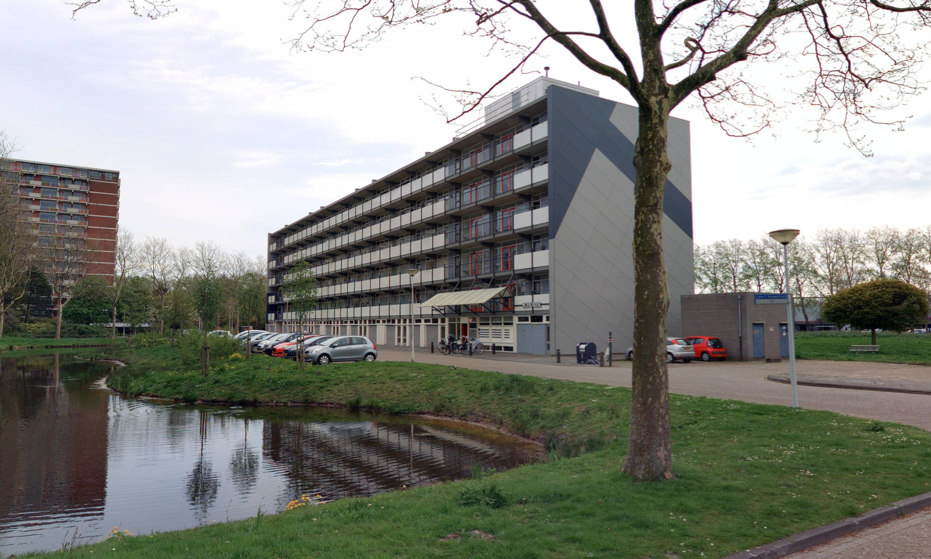 John F. Kennedylaan 7