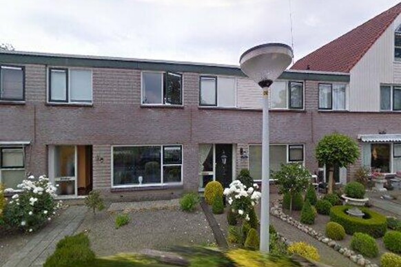 Uitgang 83