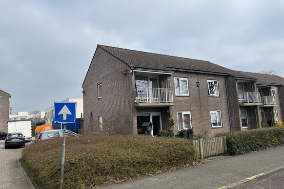 Burgemeester Falkenaweg 75-B
