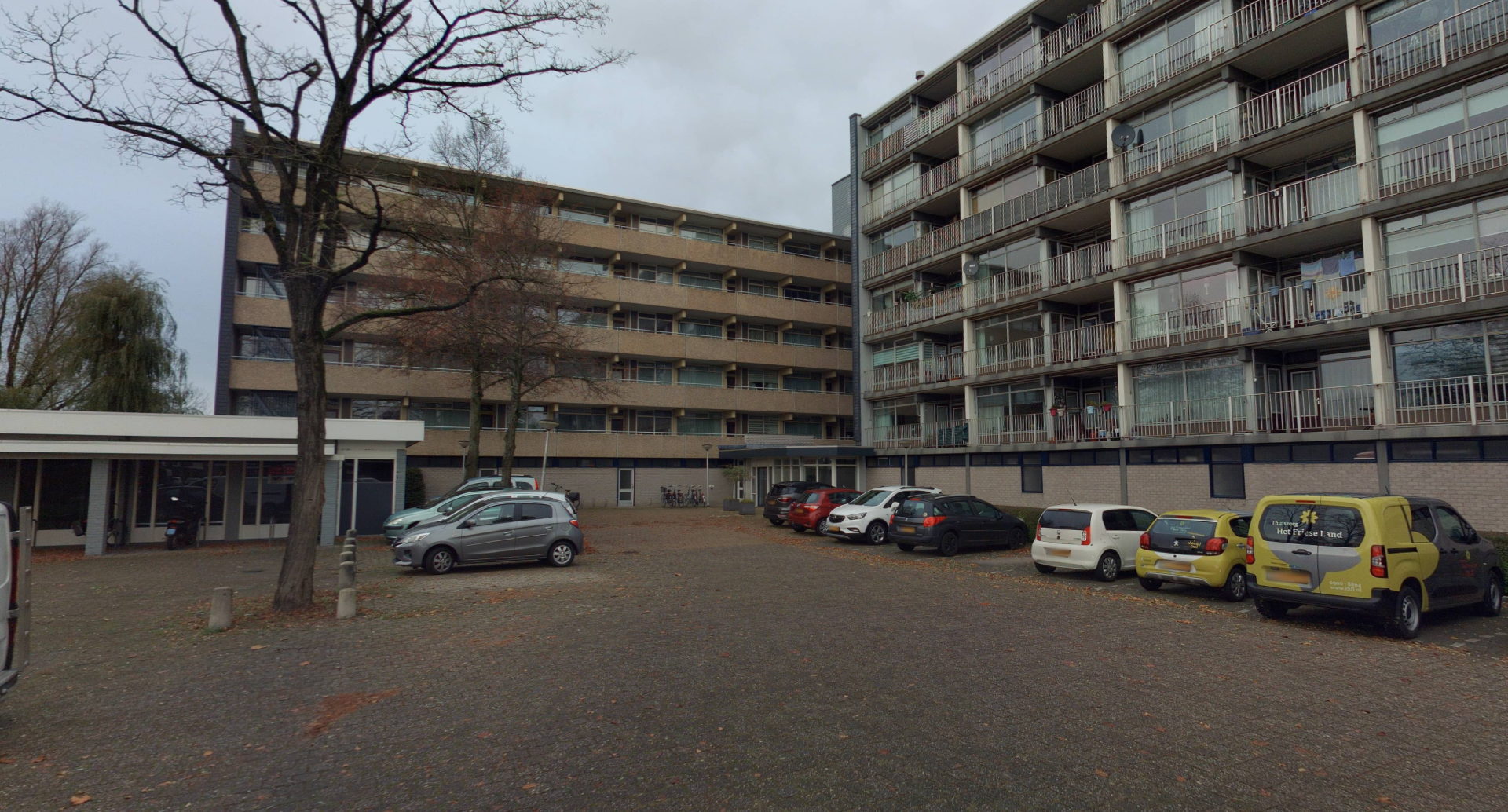 Weideflora 235, 8935 GR Leeuwarden, Nederland