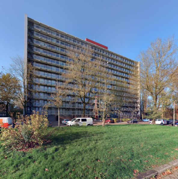 De Hooidollen 298, 8918 JN Leeuwarden, Nederland