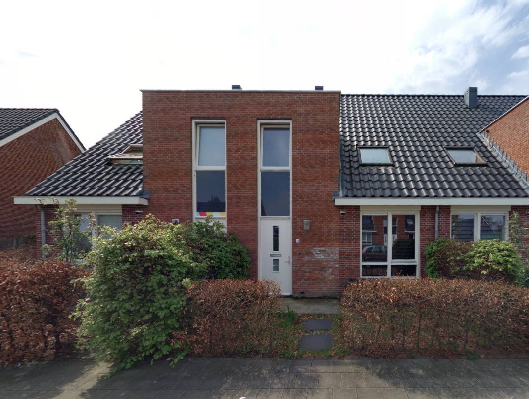 Helmblom 19, 9212 RR De Wilgen, Nederland