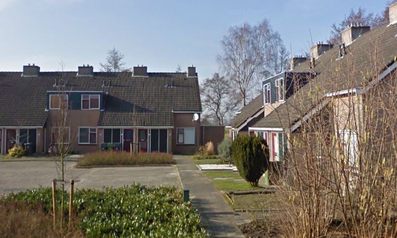 De Nachtegaal 54, 9231 JN Surhuisterveen, Nederland