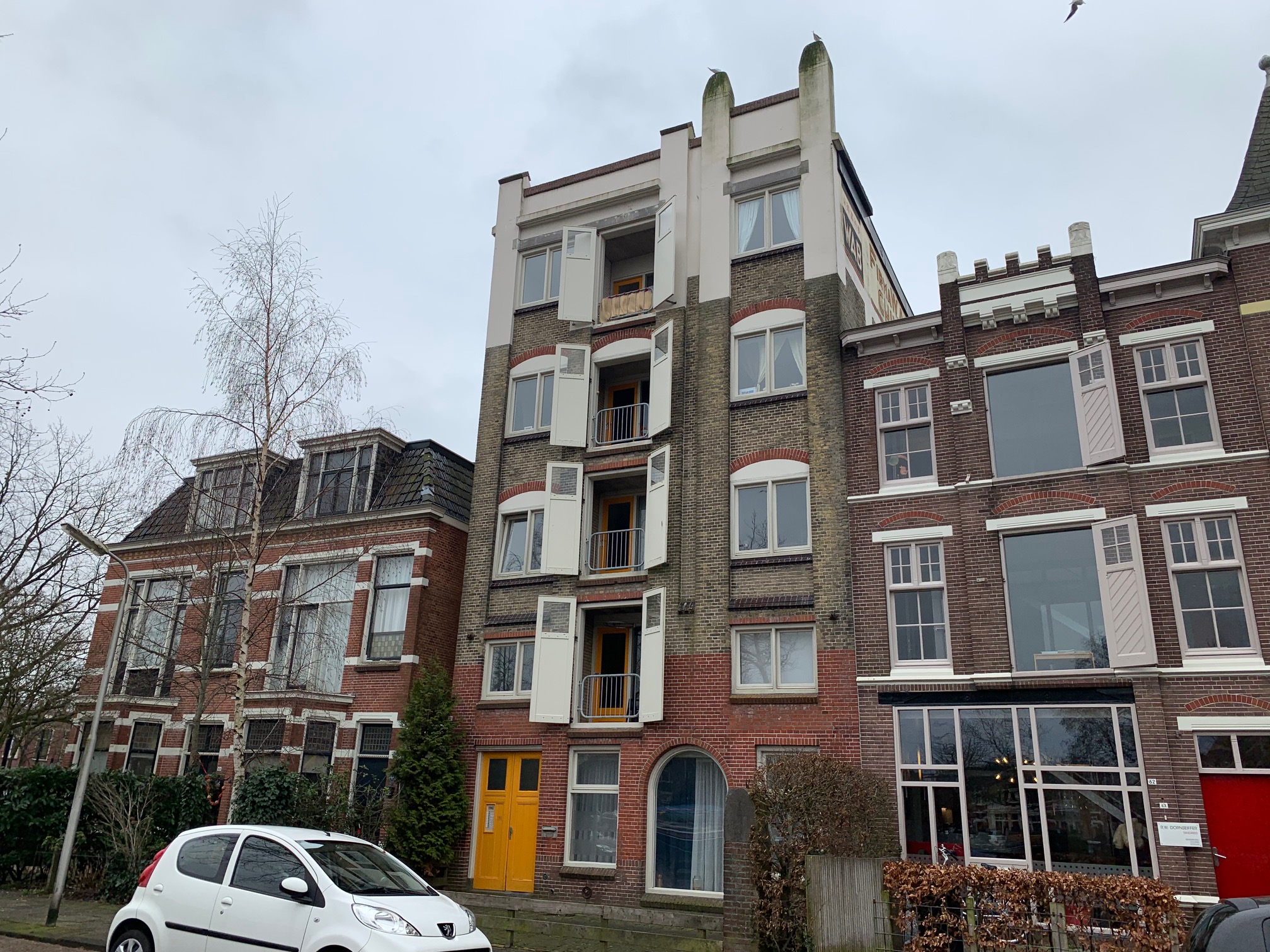 Emmakade 64, 8933 AT Leeuwarden, Nederland