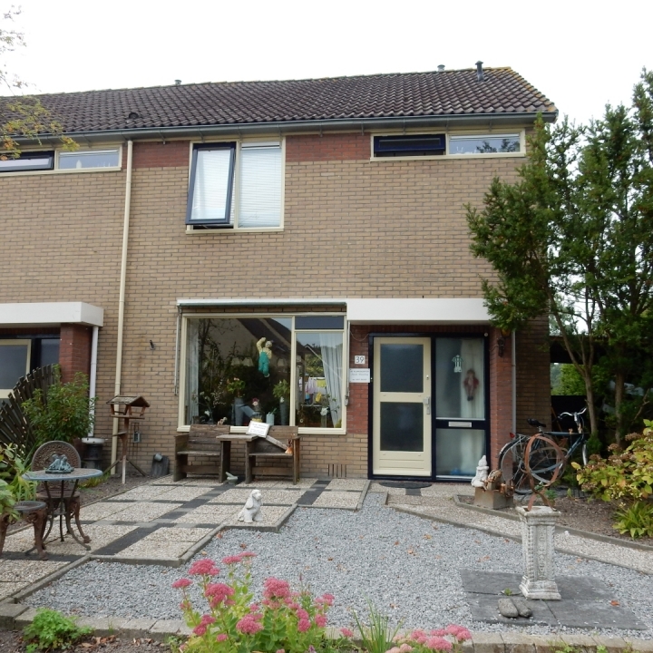 Douwe van Glinsstrjitte 39, 9035 CV Dronryp, Nederland