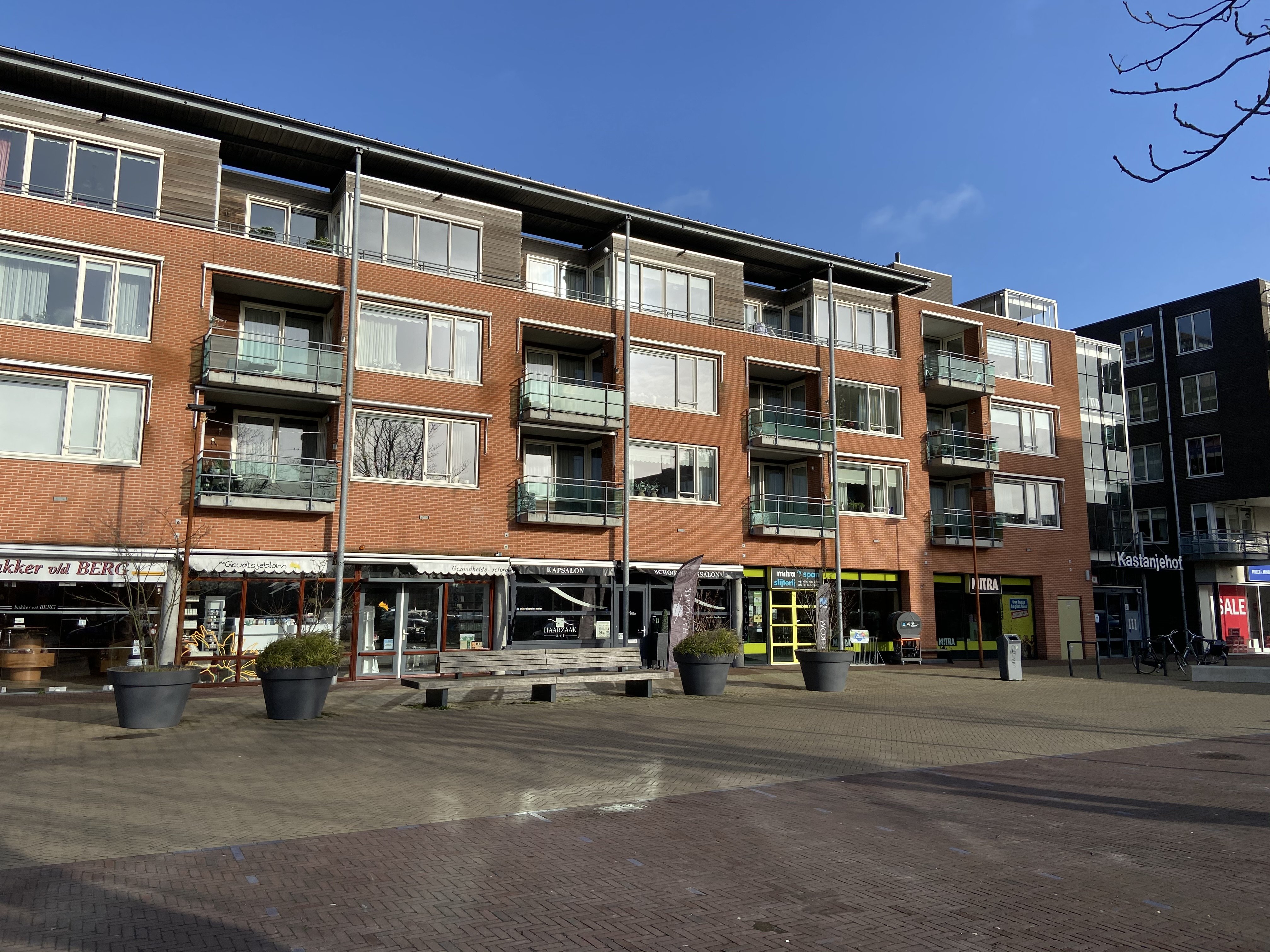 Markt 99, 9251 JR Burgum, Nederland