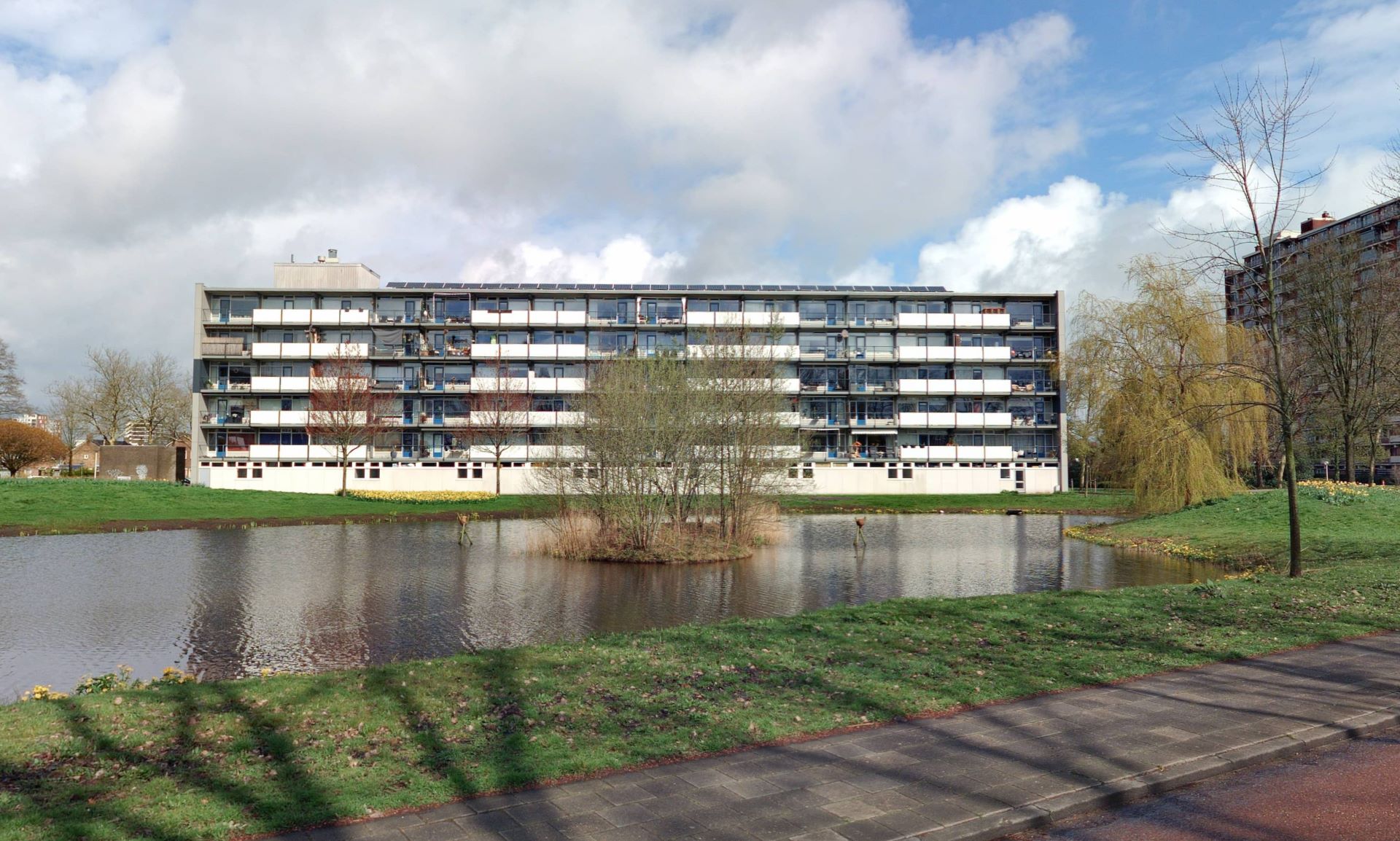 John F. Kennedylaan 253, 9203 JV Drachten, Nederland