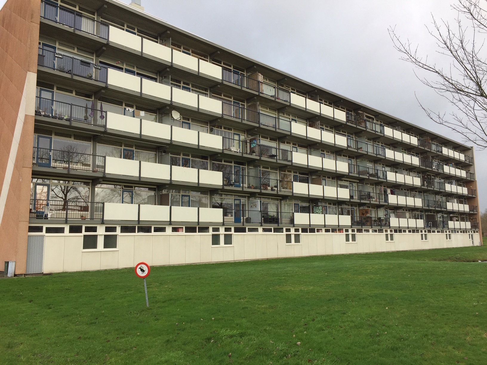John F. Kennedylaan 319, 9203 JT Drachten, Nederland