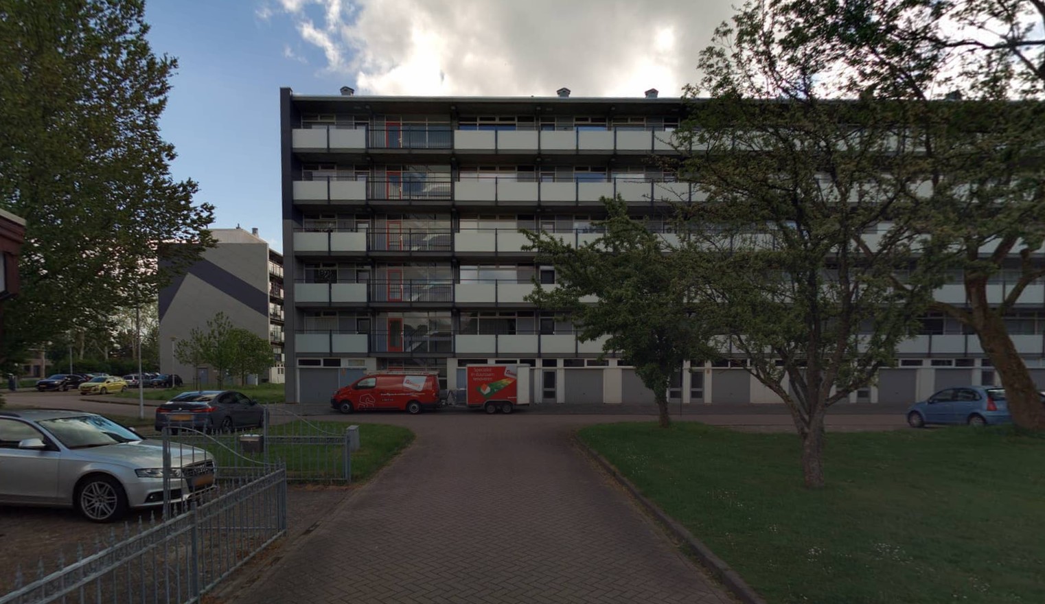 John F. Kennedylaan 159, 9203 JS Drachten, Nederland