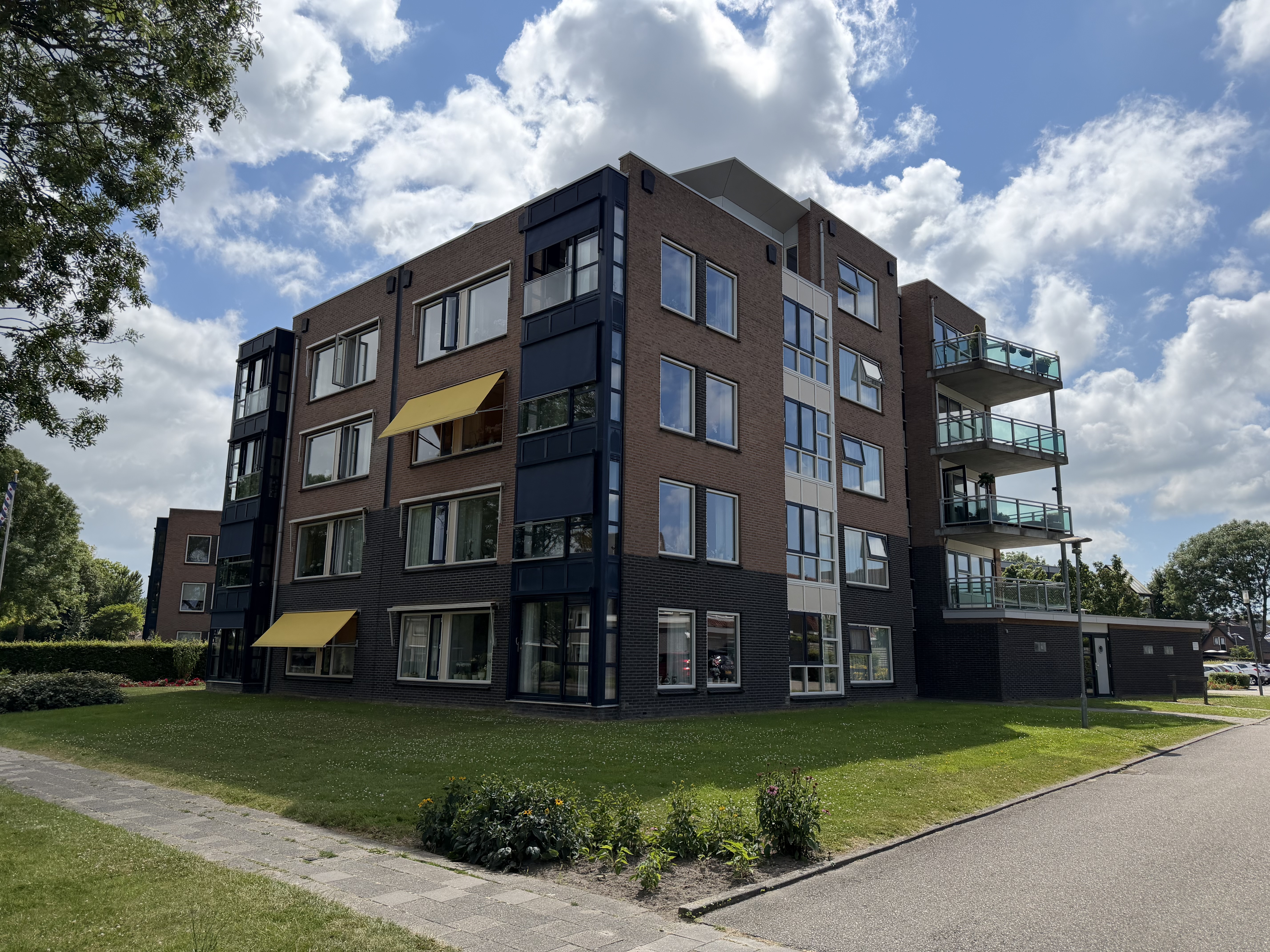 vrije-sector-woningen te huur op Klaarkampstraat 10