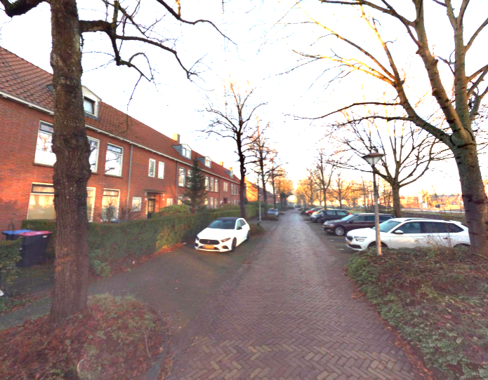 Spoorstraat 208