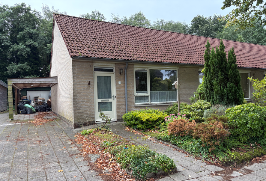 De Linebeammen 23, 9223 NB Houtigehage, Nederland