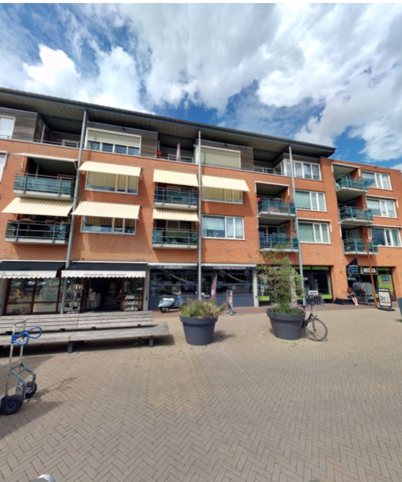 Markt 107, 9251 JR Burgum, Nederland